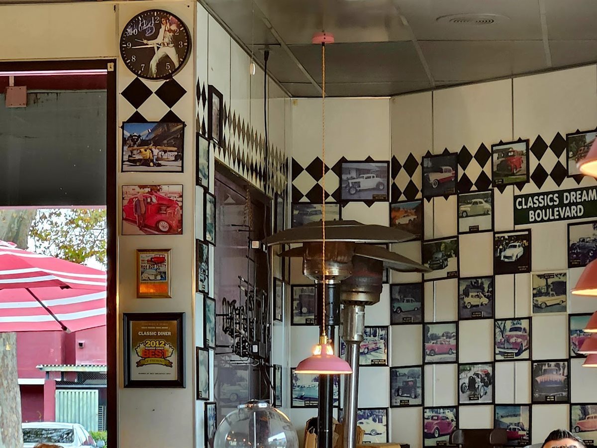 Classic Diner